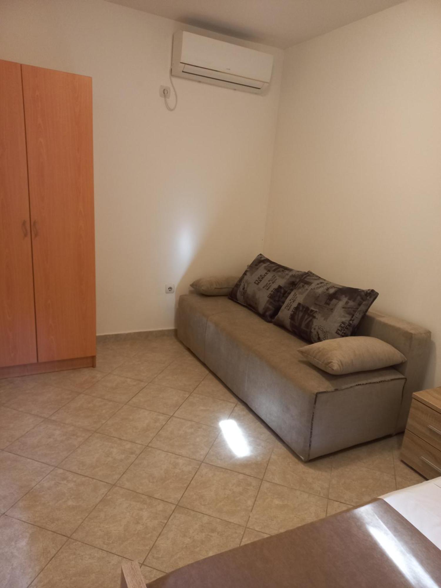 Petkovic Accommodation Tivat Chambre photo
