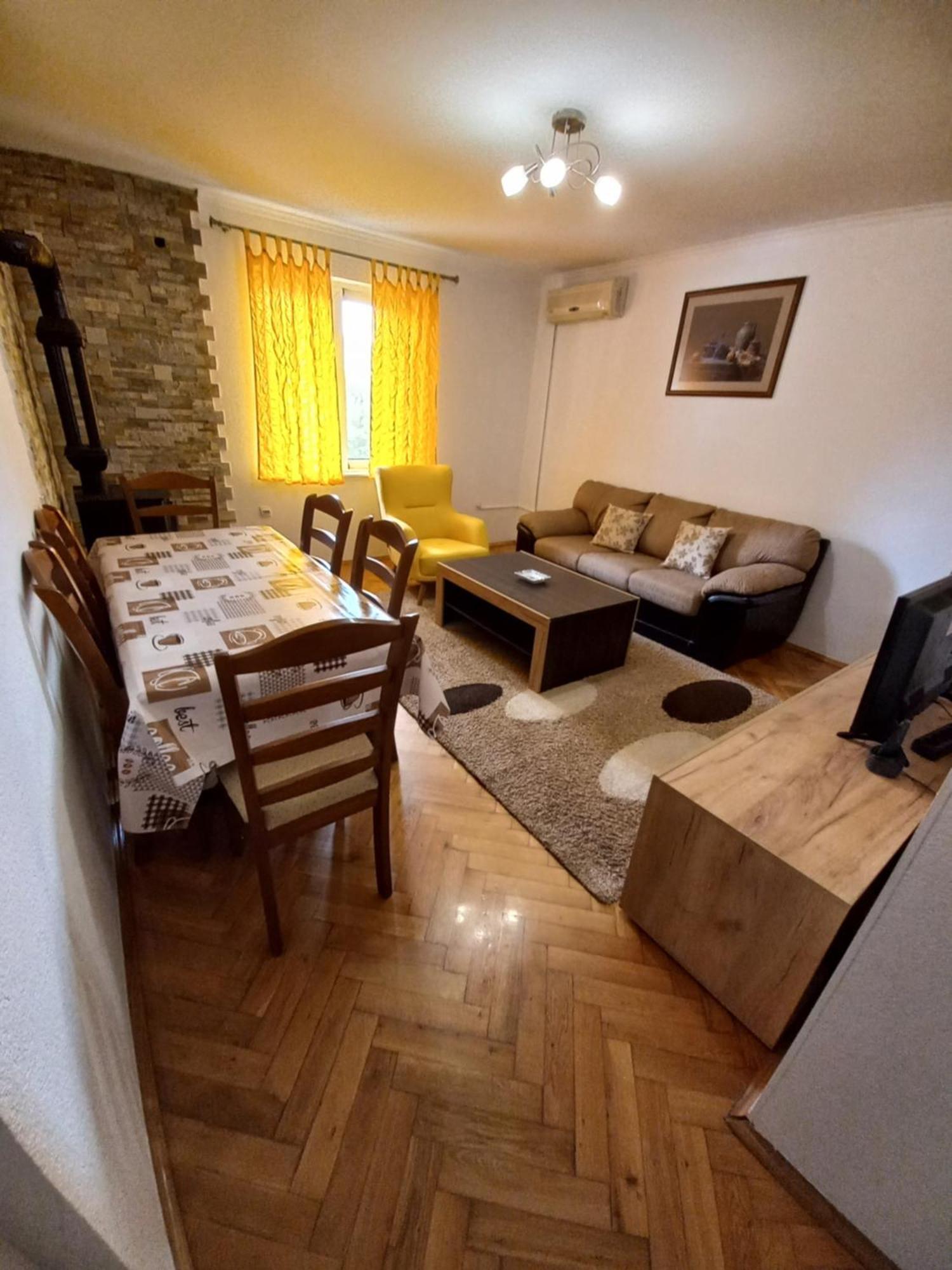 Petkovic Accommodation Tivat Chambre photo