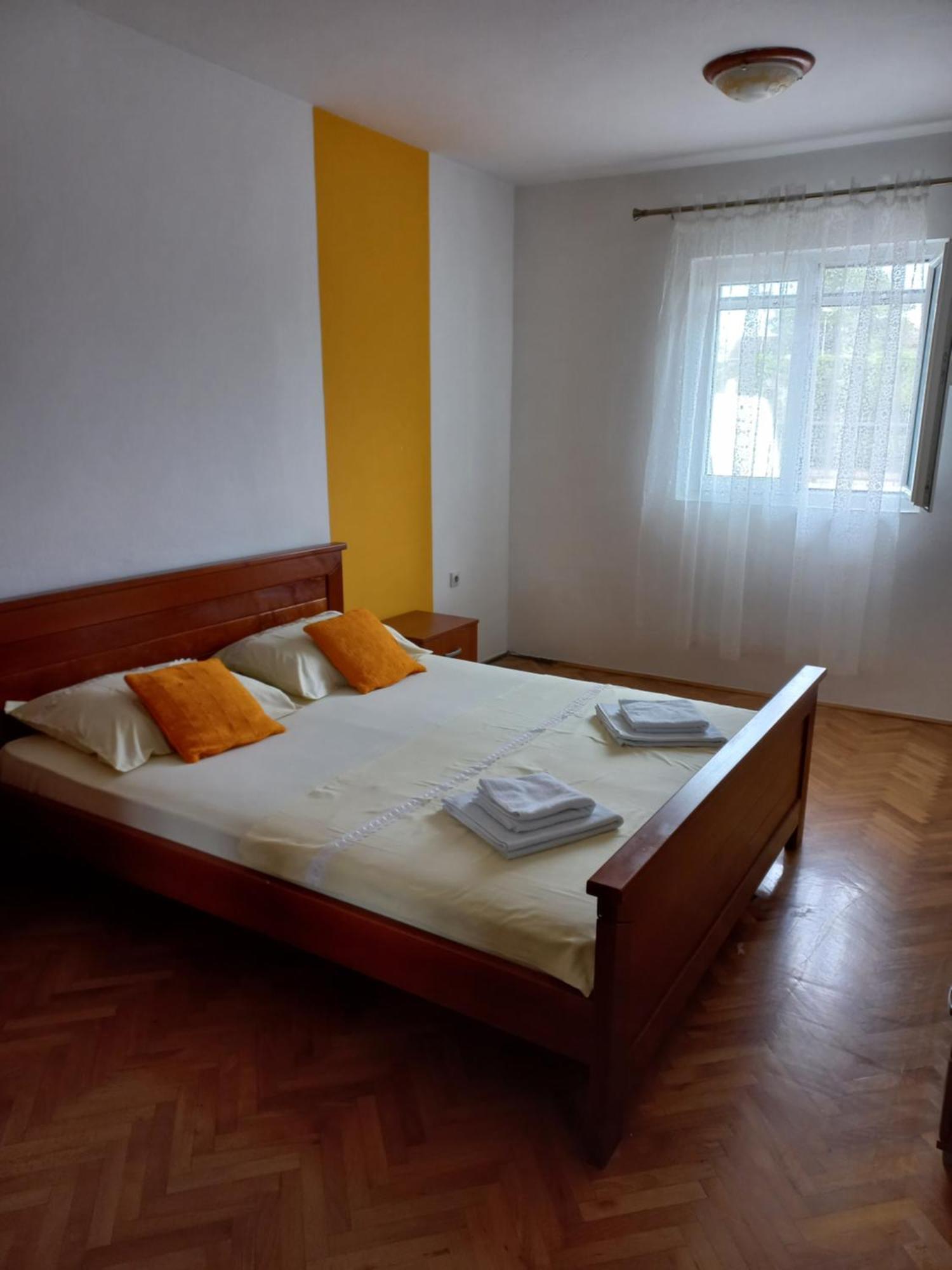 Petkovic Accommodation Tivat Chambre photo
