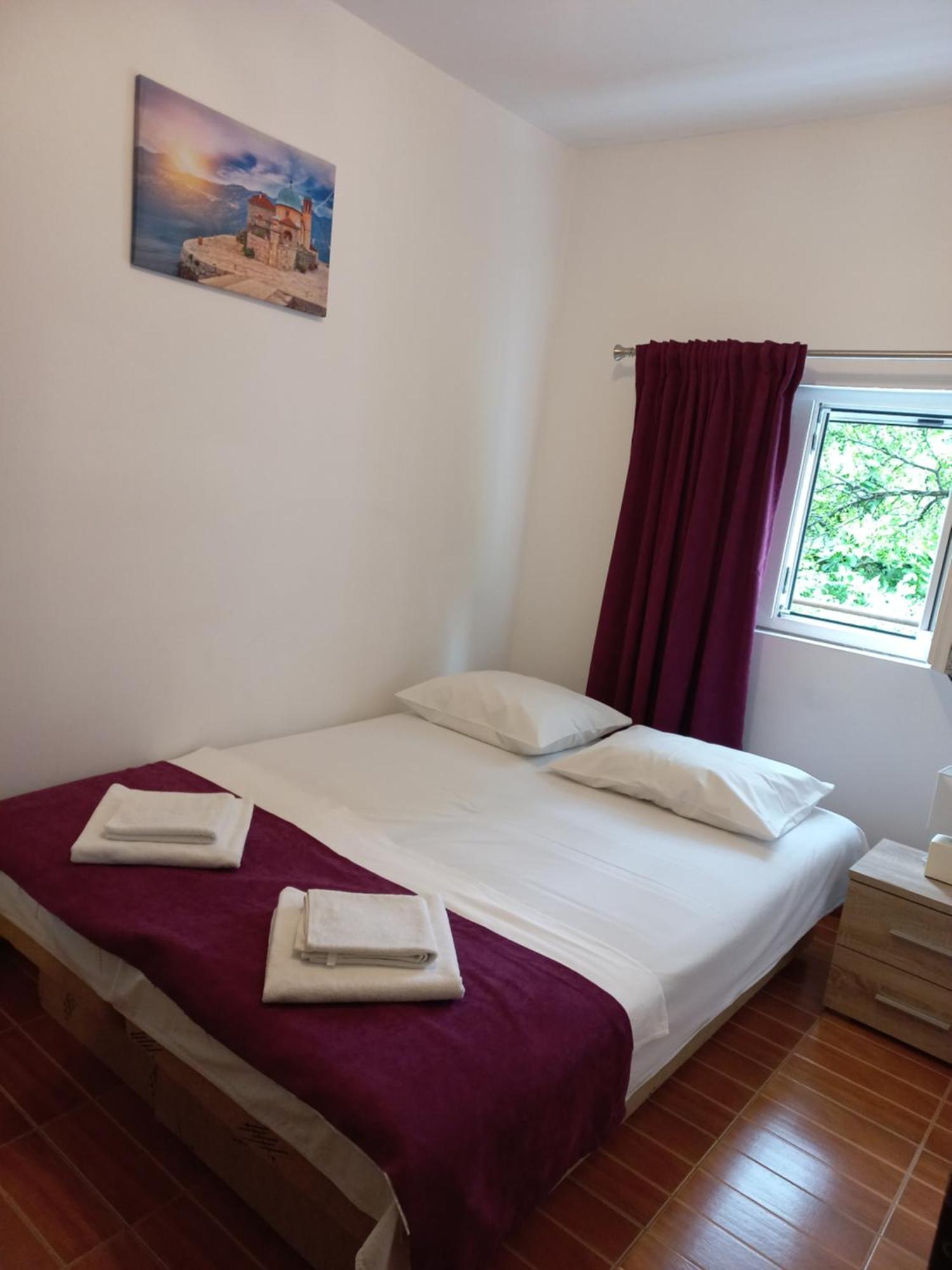 Petkovic Accommodation Tivat Chambre photo